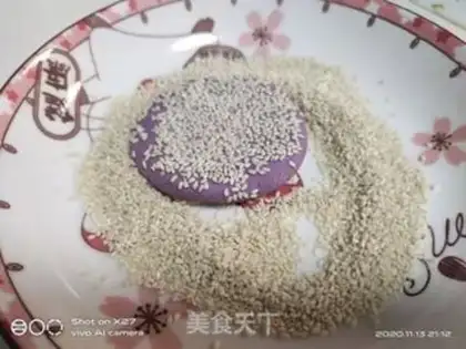 Make Potato sesame cake step 4