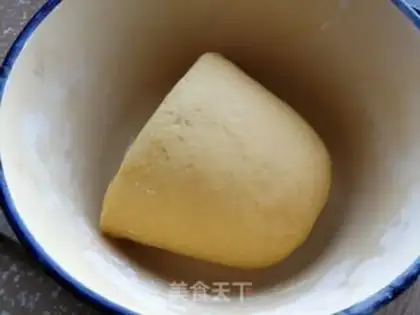 Make Pretzel pumpkin rolls step 1