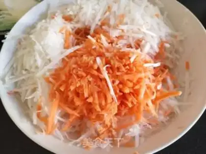 Make Mariko radish step 1