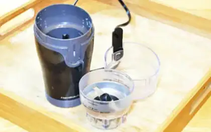 Make Black and white mixed peppers step 3