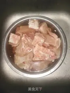 Make Chicken wings with a red steak step 0