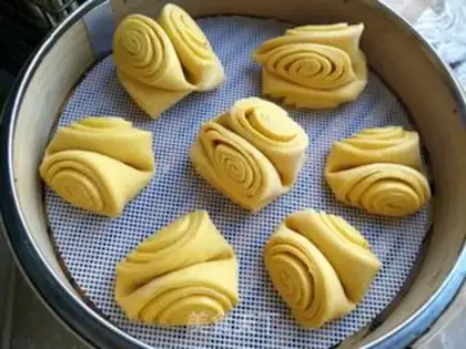 Make Pretzel pumpkin rolls step 7
