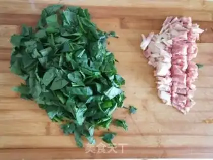 Make Spinach bacon rolls step 3