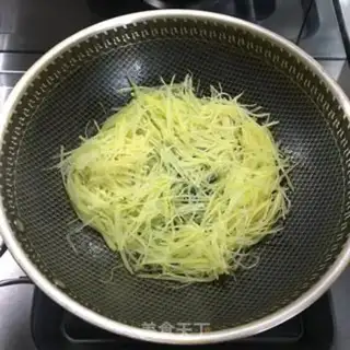 Make Potato pot sticker step 2