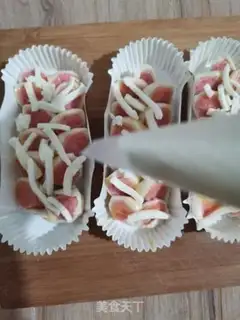 Make A hot dog with a pancake step 5