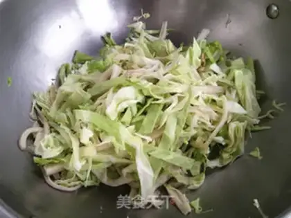 Make Round cabbage for almond mushrooms step 2