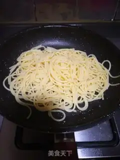 Make Tomato sauce pasta step 5