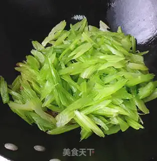 Make Celery eggs step 5