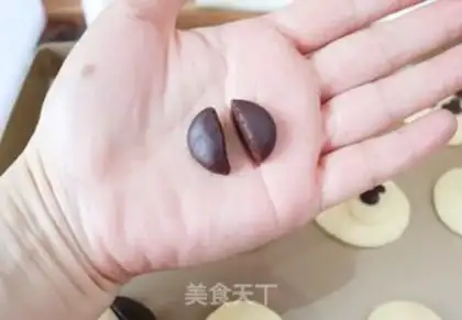 Make Little animal cookies step 9