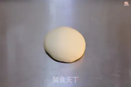 Make Chickencakes and buns step 0