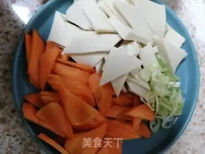 Make Meatloaf burning tofu carrots step 1