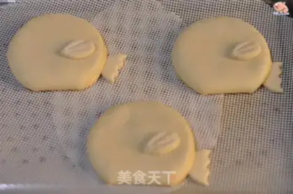Make Chickencakes and buns step 6