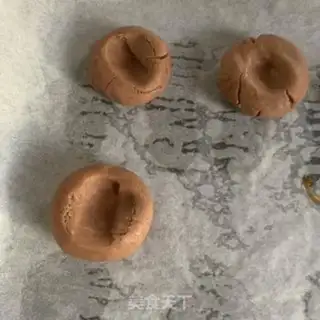 Make Spider crackers step 13
