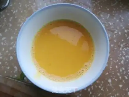 Make Soup duck egg and rice powder step 1