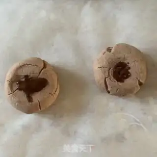 Make Spider crackers step 14