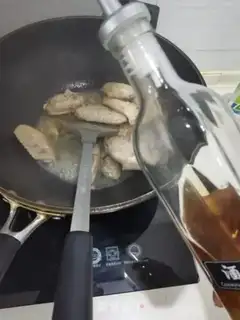 Make Beer and chicken wings step 3