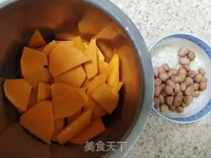 Make Pumpkin peanuts step 2