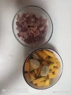 Make Pumpkin ham soup step 0