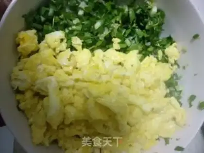 Make A fragrance of onion eggs step 6