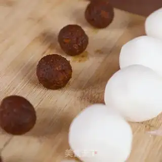 Make The dates, the mudslides step 6