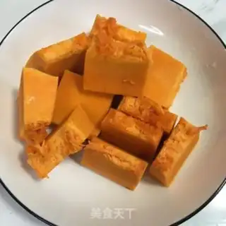 Make Pumpkin porridge step 1