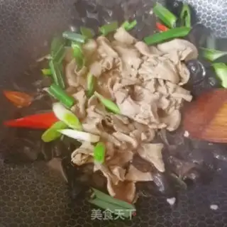 Make Pork gravy step 8
