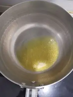 Make Homemade waffles step 1