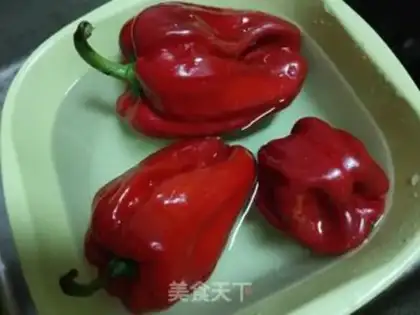 Make Shrimp skin and chili pepper step 0