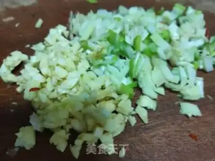 Make Shrimp skin and chili pepper step 2