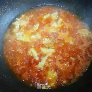 Make Tomato eggs for noodles step 7