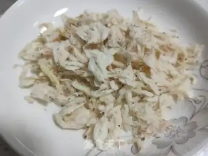 Make Shrimp skin and chili pepper step 3