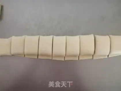 Make Potato-cutter bouquet step 9