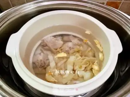 Make Powder chicken soup step 5