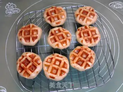 Make German ham with potato waffles step 17
