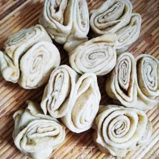 Make Small roll step 3