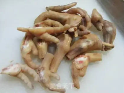 Make Qi-su, chicken claws step 2