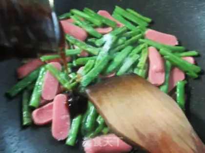 Make Fresh intestines. Four season beans step 7