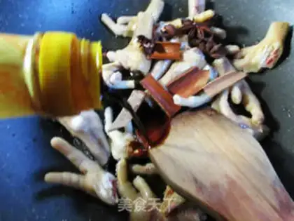 Make Qi-su, chicken claws step 5