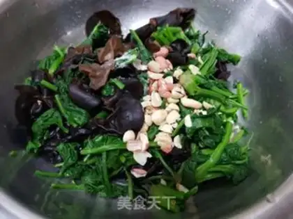 Make Spinach chords step 3