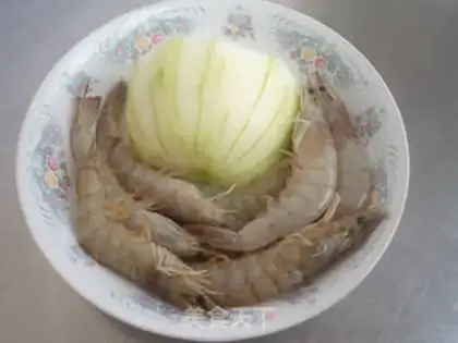Make Cheese juice, melon shrimp noodles step 0