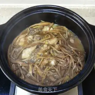 Make A chicken stew with yellow broccoli step 15
