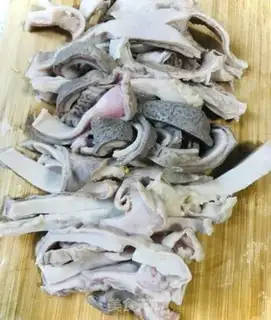 Make Pig belly chicken soup step 2