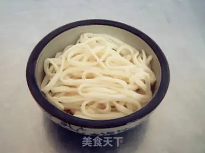 Make Cheese juice, melon shrimp noodles step 11