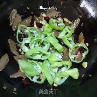 Make Pyramid radish step 6