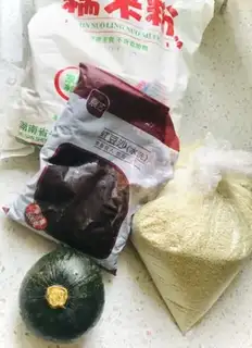 Make Pumpkin ball step 0