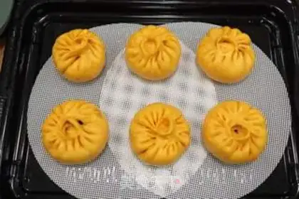 Make Pumpkin buns step 20
