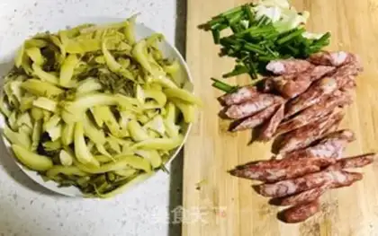 Make Sour sausage step 1