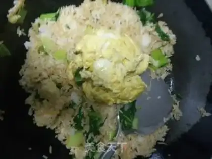 Make A green egg fried rice step 6