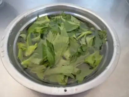 Make Celery tomato egg soup step 0