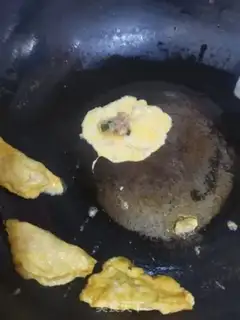 Make Egg dumplings step 1